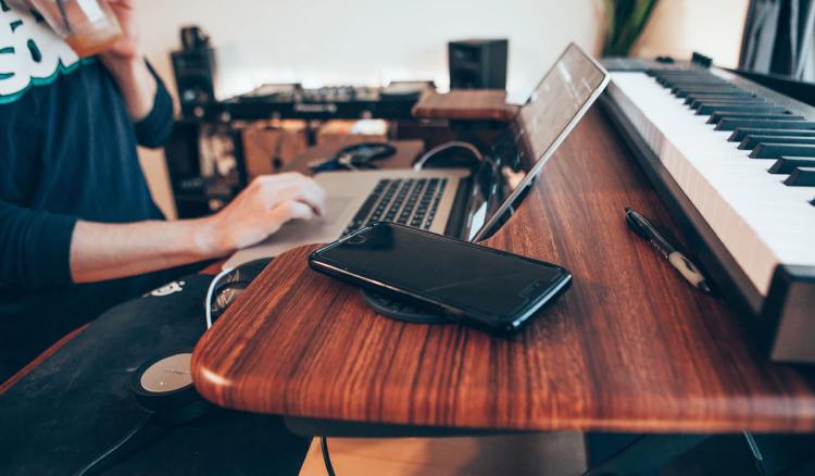 Pannelli acustici per la casa e lo studio: tipi e applicazioni