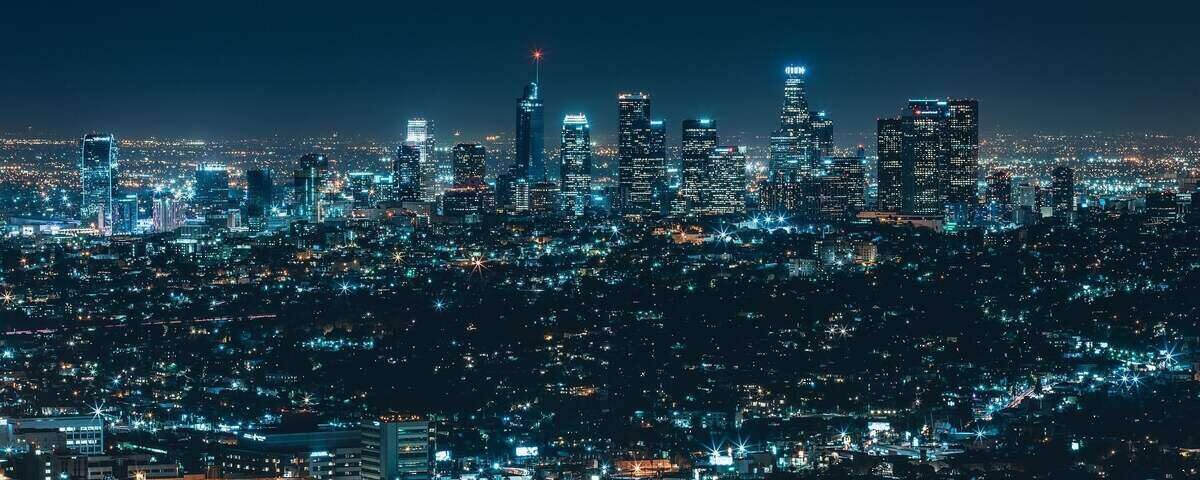 Jednostka stowarzyszona - czym jest?